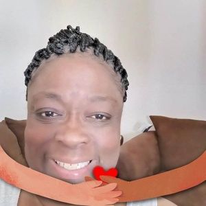 Meet your Posher, Charlene